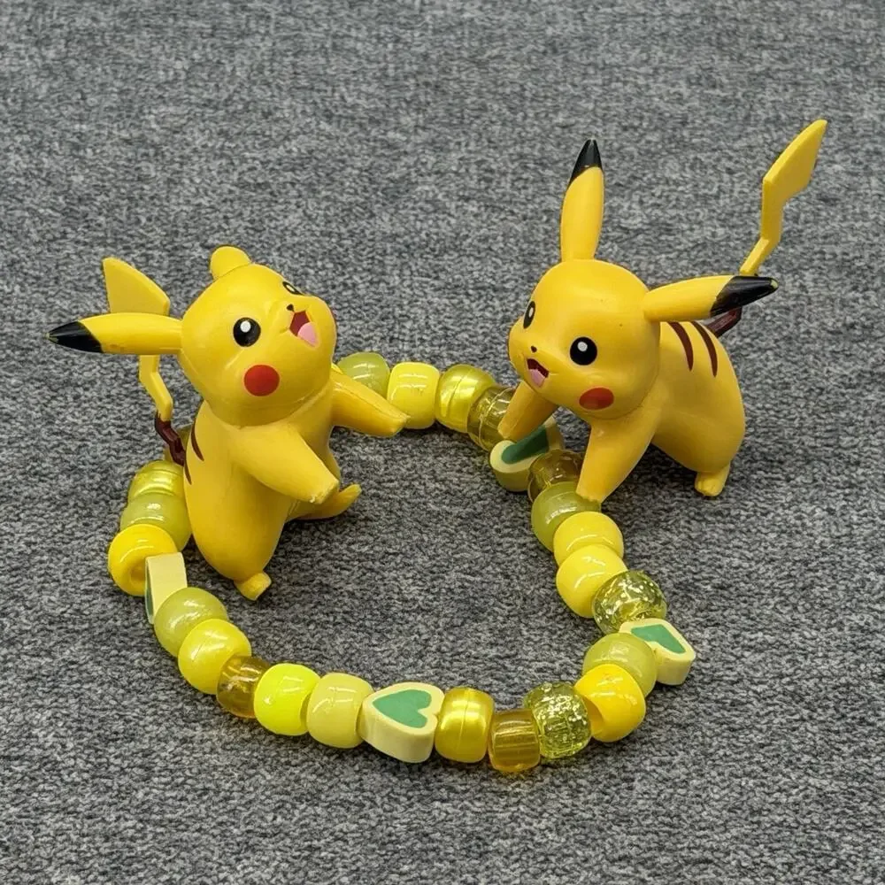 2018 Pokemon Pikachu Pichu Gashapon Figure Bracelet Mini Toy 3pc Set